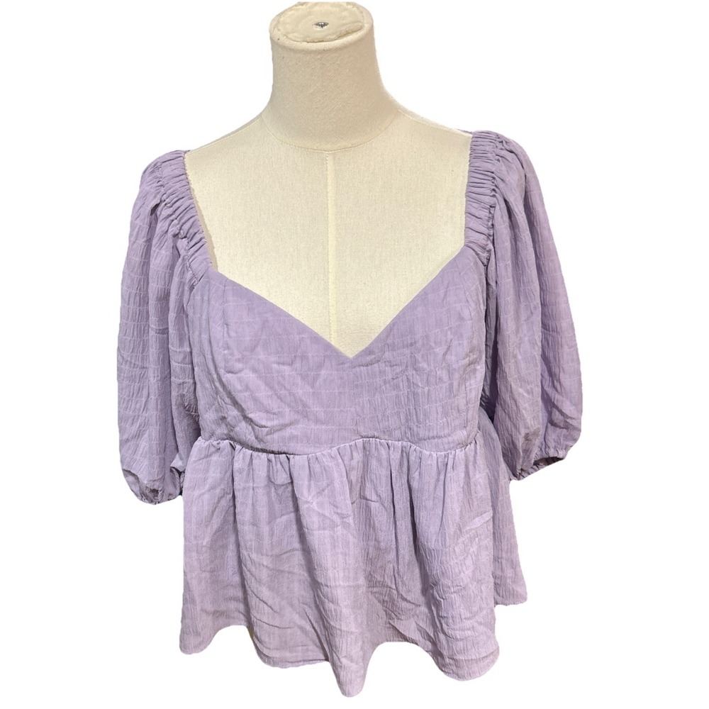 Leyden Blouse Womens Medium Purple Puff Sleeve Smocked Back Peplum Top NEW
